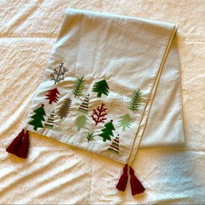 Christmas table runner